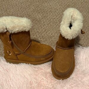 Zip around - Cozy Tan Kids Boots with Faux Fur Lining